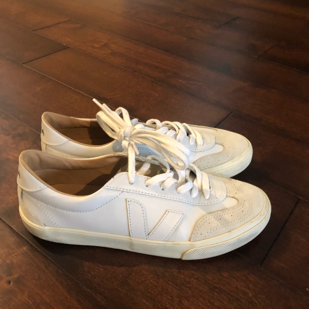 Veja Bastille Sneakers